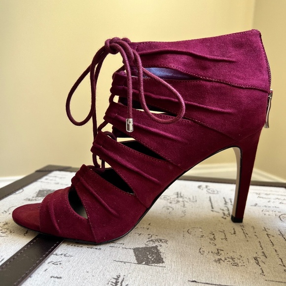 BCBGeneration Lace front peep toe Booties - Picture 1 of 6